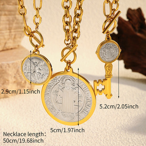 Collana YF6528 alla Moda in Acciaio Inossidabile Placcato Oro 18k con Ciondolo a Forma di Chiave e Moneta d'Angelo, Impermeabile e Ipoallergenica - Product Image 6