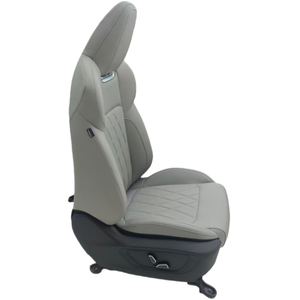 Asiento de Pasajero Gris Claro de Repuesto, Buen Estado, Pieza de Auto Usada OEM, Ajuste Directo y Listo para Instalar - Product Image 5
