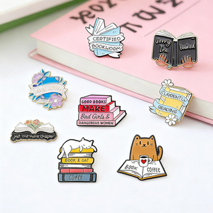 Broches de lecture en gros, épingles en émail doux, badges en forme de pile de livres, broches littéraires amusantes, souvenirs de l'Association des bibliothèques, cadeaux en vrac, personnalisables - Product Image 4
