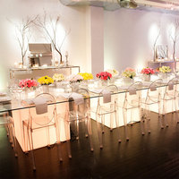 Table de bar moderne en plastique Cubo pour usage commercial avec design lumineux pour espaces intérieurs/extérieurs