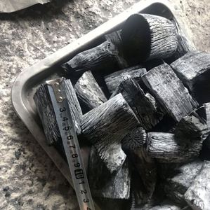 Meilleures ventes de charbon de bois litchi pour barbecue charbon de bois dur noir et blanc de l'usine du Vietnam - Product Image 6