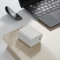 Pengisi daya ponsel Universal, adaptor pengisi daya Cepat Universal 20W USB-C PD 3.0, FCC CE ETL bersertifikat pengisi daya ponsel Universal