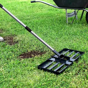 43 × 26 cm manueller Stahl-Rasennivellierer mit Edelstahlsäule für Garten Hinterhof Golfplatz Bauernhof Rasennivellierungs-Rake