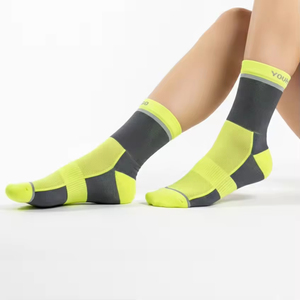 Wholesale Custom Design <b>Compression</b> Cycling <b>Socks</b> Breathable Non-Slip Crew <b>Socks</b> for Outdoor Road Bike Sports - Product Image 2