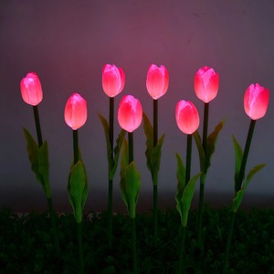 Fiori Artificiali LED Solari DC12V, Luci a Forma <span class=keywords><strong>di</strong></span> Tulipano 65cm, Picchetto da Giardino in PU ABS, Tulipani LED - Product Image 3