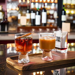 Juego de Vasos de <span class=keywords><strong>Whisky</strong></span> y Vino de Cristal sin Plomo IWIN, 2 Tapones para Vino, Caja de Regalo Moderna y Ecológica para Parejas, Novios - Product Image 6