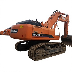 Excavadora Doosan Giant 500LCV de 80 Toneladas con Cucharón de Excavación, Equipo Pesado Usado - Product Image 1