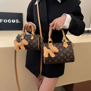 2025 sac pour femmes nouveau élégant Mature rétro sac à main bureau décontracté affaires bandoulière Boston sac - Product Image 4