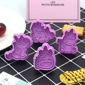 <strong>Top</strong> Hot Sell Party Holiday Decoration Baking Tools 3D Purple Cookie Mold 4pcs <strong>unicorn</strong> Plastic Biscuit Cutter - Product Image 3