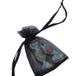 Pochette Organisateur à Cordon en Organza 15x25 pour Bijoux, Bonbons et Cadeaux, Design Élégant, Personnalisable avec Logo - Product Image 6