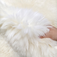 Peau de mouton naturelle à poils longs 110-130 cm, fourrure de mouton véritable pour la fabrication de manteaux de luxe, la sellerie automobile, la décoration intérieure et les tapis
