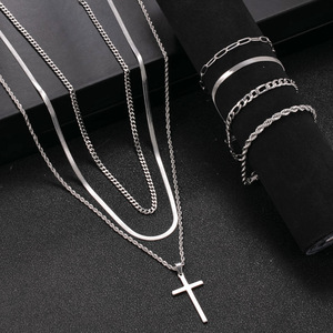 Conjunto de Joyería de Moda Plateada para Mano y Cuello: Pulsera, Anillo y Collar de Acero Inoxidable con Cruz para Niñas y Mujeres - Product Image 2