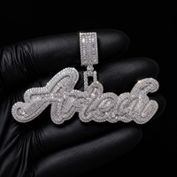 Pendentif Lettre Personnalisé Moissanite Iced Out Style Hiphop Cursive en Argent 925 Plaqué Rhodium/Or/Argent Certifié GRA
