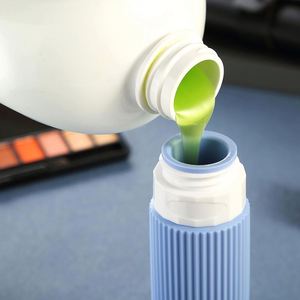 Ensemble de bouteilles de voyage en silicone rechargeables, anti-fuite, avec logo personnalisé OEM, 90 ml/3 oz, pour articles de toilette - Product Image 3