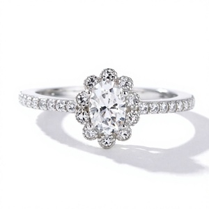 Anillos de Moda de Plata 925 de KIVORA, Anillos de Boda para Mujer con Moissanita Ovalada de 1CT D VVS1, Engaste de Garras, Baño de Rodio - Product Image 3