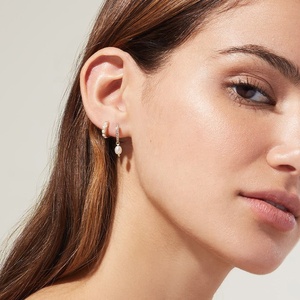 Offre Spéciale bijoux de mode de haute qualité plaqué or 18 carats 925 boucles d'oreilles en argent sterling diamant perle - Product Image 6