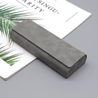 Vente en gros d'usine d'étui à lunettes en PU de qualité supérieure étui à lunettes optique magnétique boîte d'emballage de lunettes avec logo personnalisé
