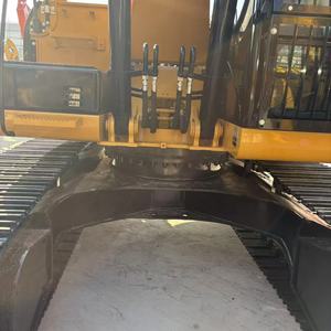 Excavadora hidráulica de cadenas CAT 320D2 de 20 toneladas, de segunda mano, en buen estado, con potente capacidad de excavación y elevación, en venta. - Product Image 4