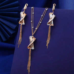 Collar con Colgante Blanco y Aretes a Juego, Conjunto de Joyería de Moda para Mujer, Estilo Diamante - Product Image 2