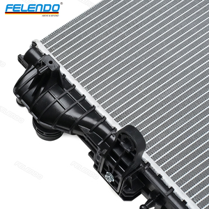 LR090625 LR162120 pour Range Rover 2013 + Sport 2014 + <span class=keywords><strong>Discovery</strong></span> 4 2017 + <span class=keywords><strong>Nouveau</strong></span> Defender 2020 + Radiateur de refroidissement moteur - Product Image 3