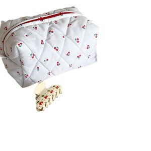 Fresh and sweet cross-border cosmetic bag, portable travel <b>toiletry</b> bag, cosmetic and skincare product <b>storage</b> bag - Product Image 5