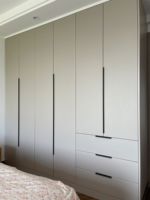 Armoire de chambre modulaire sur mesure avec éclairage LED, grande capacité, durable, en bois écologique, design moderne, mobilier de maison