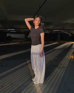 YUNCHI Kim stesso stile da <span class=keywords><strong>donna</strong></span> aderente e traspirante girocollo tinta unita personalizzabile Casual t-shirt - Product Image 2