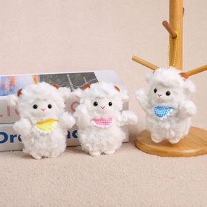 Llavero de Peluche de Cordero Peludo Personalizado de Fábrica, Oveja Blanca Suave con Babero para Decoración de Mochila de Estudiante - Product Image 3