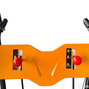 آلة إزالة الثلوج يدوية صغيرة تعمل بالبنزين 800 واط، جرار صغير احترافي لإزالة الثلوج من الأرصفة - Product Image 2