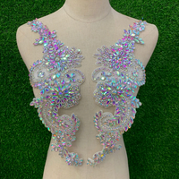 Applique florale en strass pour épaule, paire de patchs pour robe de mariée, de soirée ou de concours, décoration en tissu brodé de perles