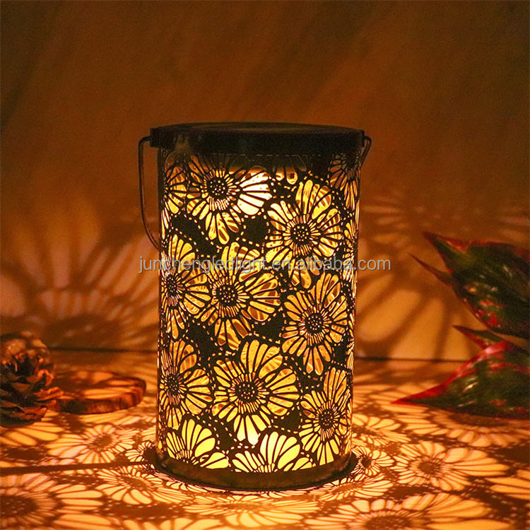 Oem Odm Solar Powered Led Decorative Garden Light Outdoor Solar Hanging Lantern Light Leaves Copper Paints Lighting