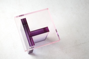 Tavolino quadrato personalizzato in acrilico sfumato tinto rosa viola per la casa tavolino da caffè in Lucite - Product Image 6