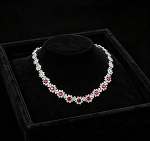 Collier en argent 925 avec rubis cultivés, idéal pour la mode, le quotidien, les fêtes et les festivals – Un excellent cadeau pour les femmes - Product Image 3