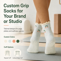 Chaussettes de yoga et de Pilates personnalisées antidérapantes à logo tricoté cerise et volants bleu clair – Grande Vente