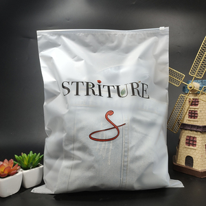 ถุงพลาสติกใสขนาดใหญ่มีซิป, ถุงซิปพลาสติกสำหรับเสื้อยืด, ถุงพลาสติกซิปแบบฝ้าสั่งทำ - Product Image 5