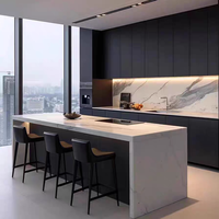 Ensemble de cuisine modulaire personnalisé, designs modernes, plan de travail en marbre, armoires de cuisine en MDF laqué PVC, prêt à assembler