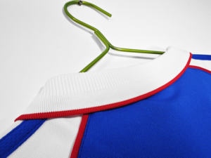 Camiseta de Fútbol de Manga Corta Personalizada Premium del Equipo Nacional de Japón, Edición Retro 2000 - Product Image 5