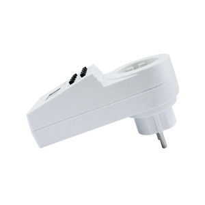 Minuterie électronique hebdomadaire avec prise, programmation facile, couleur blanche ; idéale pour automatiser les appareils et l'économie d'énergie - Product Image 3