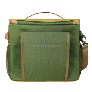 Sac isotherme vert avec porte-canettes, grande capacité, design pliable, sangles réglables pour pique-nique et utilisation en extérieur - Product Image 3