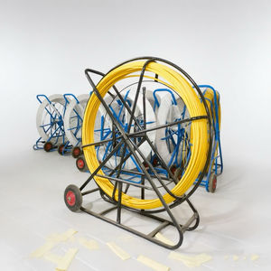 Outil <span class=keywords><strong>de</strong></span> bande <span class=keywords><strong>de</strong></span> poisson électrique <span class=keywords><strong>de</strong></span> tige <span class=keywords><strong>de</strong></span> câble <span class=keywords><strong>de</strong></span> remorquage <span class=keywords><strong>de</strong></span> <span class=keywords><strong>6mm</strong></span> X 100m avec support <span class=keywords><strong>de</strong></span> bobine en acier et accessoires <span class=keywords><strong>de</strong></span> câblage <span class=keywords><strong>de</strong></span> conduit en <span class=keywords><strong>fibre</strong></span> <span class=keywords><strong>de</strong></span> <span class=keywords><strong>verre</strong></span> - Product Image 3