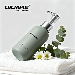 Botellas de Plástico Redondas Vacías Personalizadas al por Mayor <span class=keywords><strong>para</strong></span> Mascotas, Transparentes, Esmeriladas, <span class=keywords><strong>para</strong></span> Jabón Líquido y Champú con Tapa Dorada - Product Image 4