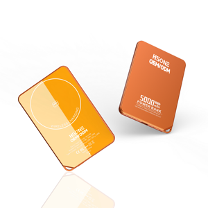 Batterie externe magnétique L148B ultra-mince 7,3 mm avec trou pour cordon, charge rapide sans fil 15W et PD 20W, 5000mAh, gravure LED - Product Image 3