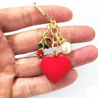 Cadeau romantique pour la Saint-Valentin, élégant porte-clés pendentif macaron pour femme, en alliage métallique durable, rose lumineuse, accessoire de sac