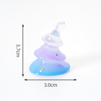 Figurines de Noël lumineuses en gros : sapins et bonhommes de neige, miniatures en résine qui brillent dans le noir, ornements artisanaux de Noël en résine