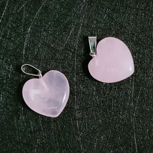 Pendentif coeur en quartz rose avec pierres de cristal de guérison naturelle pour décoration cadeau bijoux