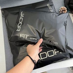 Bolsa de Correo de Polietileno Personalizada de Fábrica, Bolsa de Burbujas con Logotipo, Bolsa de Embalaje Biodegradable Colorida para Ropa - Product Image 5