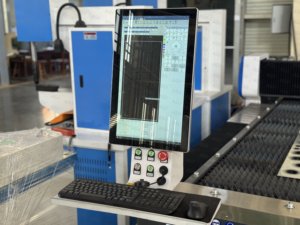 Groothandelsprijs 3015-1500W 3000W 6000W Fiberlasersnijmachine voor metalen platen met hoge nauwkeurigheid - Product Image 5
