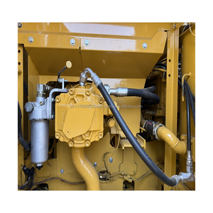 La máquina excavadora confiable es usada CAT 323GC importada y original para construcción general - Product Image 5