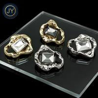 Bouton métallique personnalisé en usine, bouton à tige en alliage de zinc de haute qualité, bouton rectangulaire pour vêtements, bouton à strass, placage avec logo personnalisé