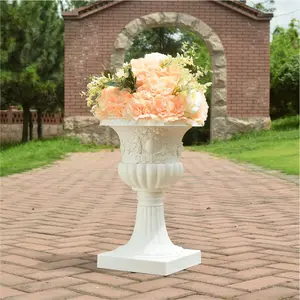 Decoración del banquete de boda Columna romana Florero de flores de plástico para la decoración de Navidad de la boda